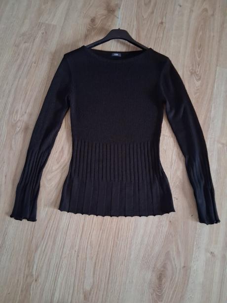 Tenký svetrík, tcm,s