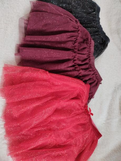 Krasne cele trblietave suknicky, 122