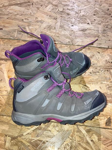 Trekove topanky regatta, regatta,34