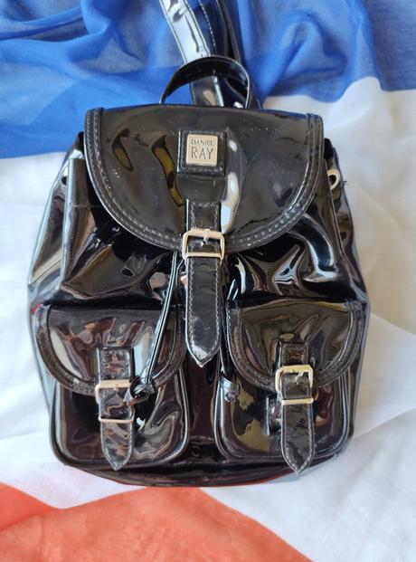 Ruksačik - lakovaný, 