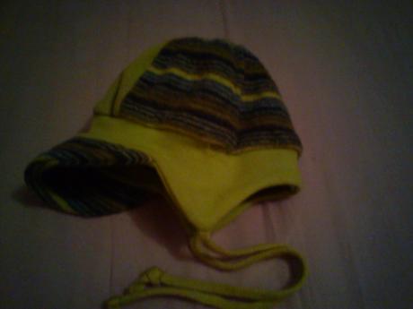 Čiapka so šiltíkom, 50