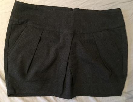 Mini suknicka velkost s, s