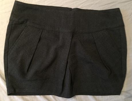 Mini suknicka velkost s, s