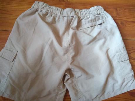 152 kraťasky - 2 eur, 152