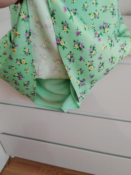 Saténové mini šaty zara  kvetinový vzor, zara,38 / m