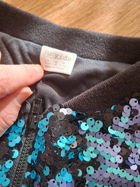 Krásna bunda s flitrami 140, f&f,140