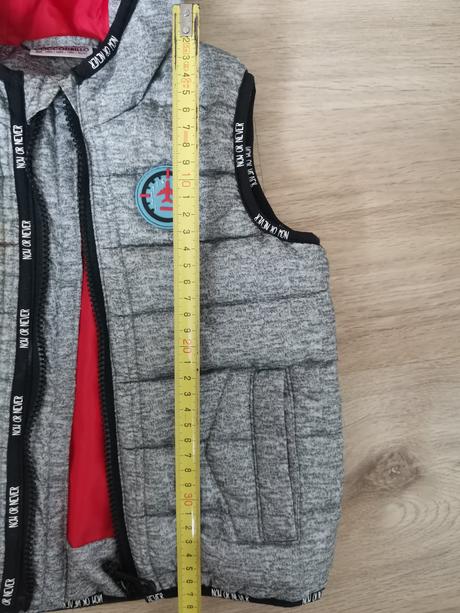 Vesta, coccodrillo,86