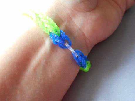 Gumičkové náramky rôzne druhy,