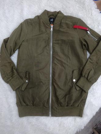 Predĺžena bombera, reserved,38