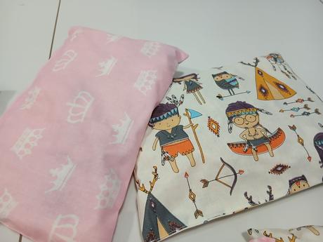 Vankúš a perina pre bábiky,