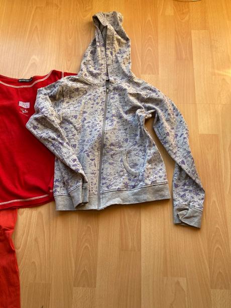 Mikina+leginy+tričko 152, 152