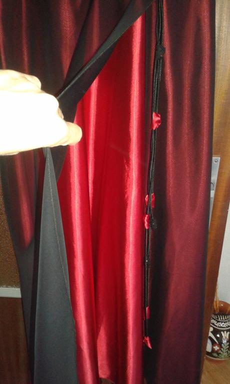 Spoločenské šaty, 50