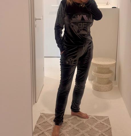 Dámska súprava, zn. relevance, s