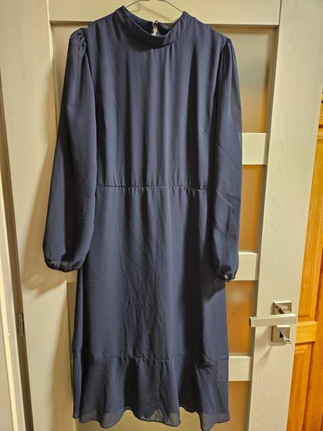 Trendyol saty nove, 40