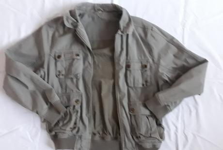 Béžová bunda pre chalana, 158