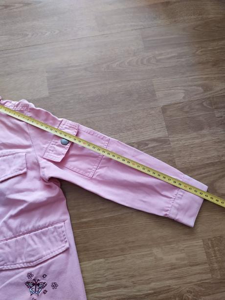 Riflova bundička, 104