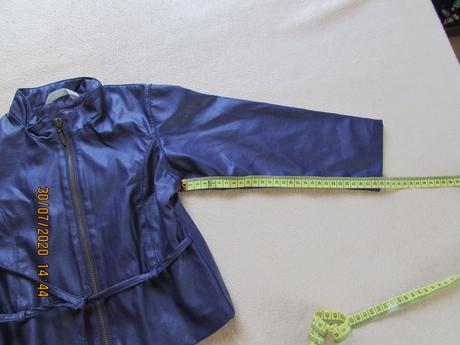 Koženková bunda fialová, marks & spencer,104