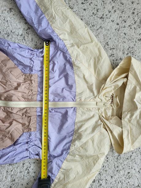 Prechodna tenšia vetrovka, zara,128