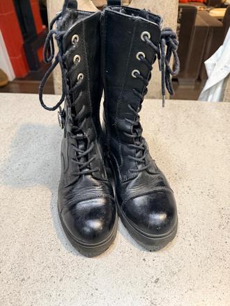 Kožené čižmy, graceland,35