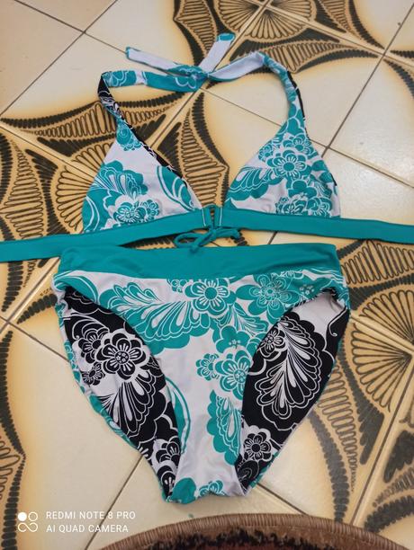 Dvojdielne obojstranné plavky, s