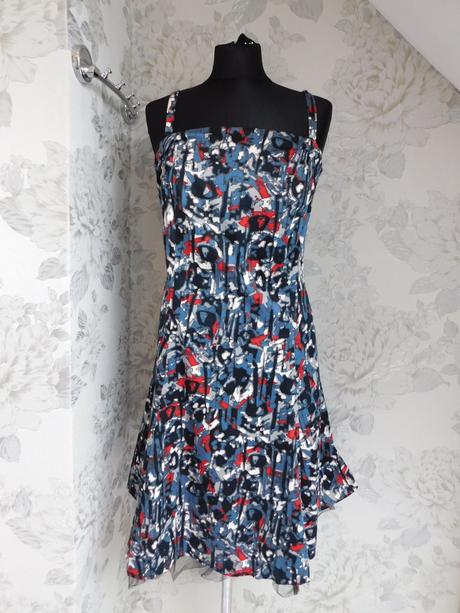 Kvalitne letne pekne šaty, 42