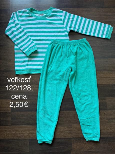 Pyžamo, 128