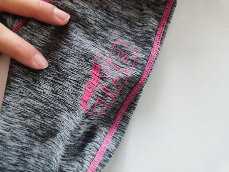 Športová mikina, 104