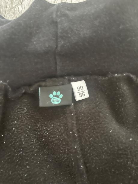 Čierne softshellové nohavice zateplené flisom, 86