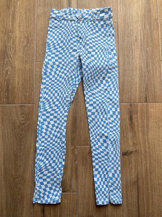 Kockovane rifle, bershka,34