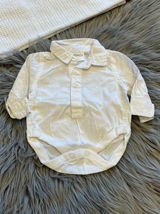 Chlapčenské košeľové body biele f&f (50), f&f,50