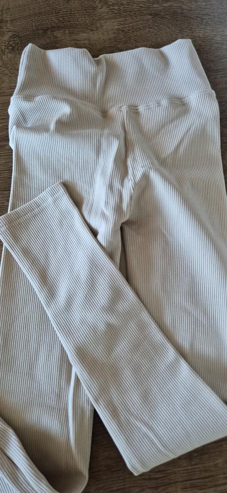 Zatepelne leginy, s