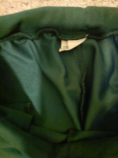 6x joggery, gate,146