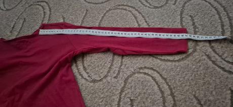 Červené tričko, zara,122