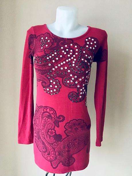 Pulóver s kamienkami, s