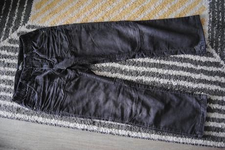 Menčestráky na dvor, c&a,164