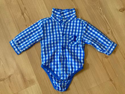 Slavnostne košeľové body, 62