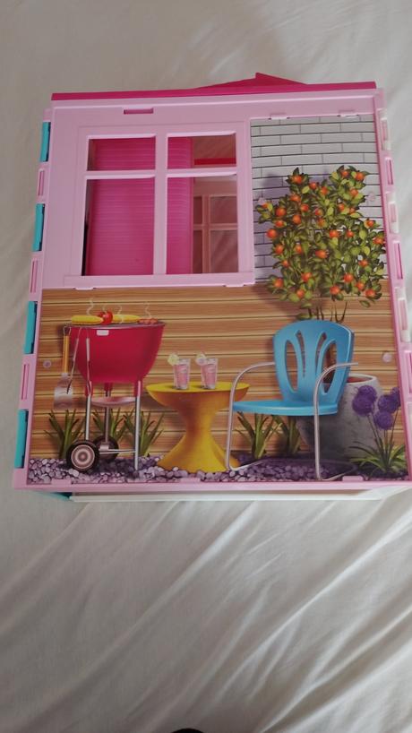 Domček pre bábiky, 