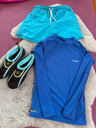 Plavky, tričko do vody, topanky do vody, decathlon,122