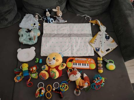 Hračky a organizer, 