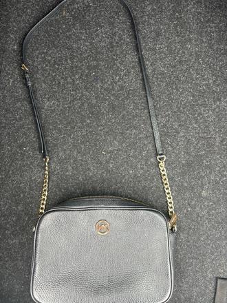 Crossbody kabelka,
