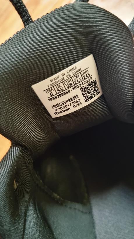 B3639 tenisky, reebok,38