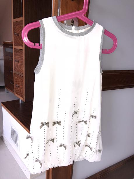 Luxusné šatičky 4/5r, 110