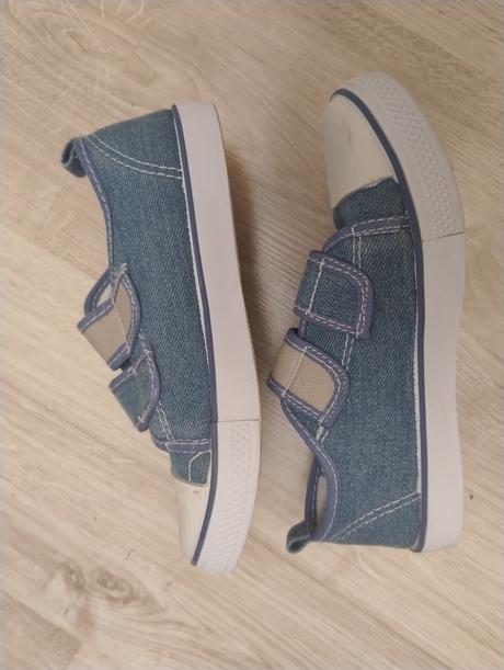 Chlapčenské plátené tenisky, 31