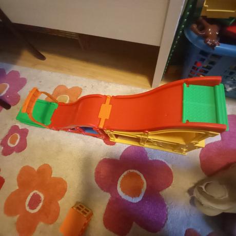 Pretekarska draha little people, 