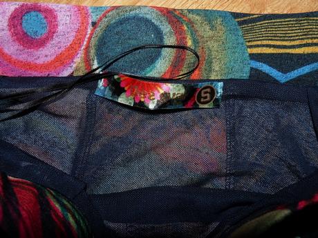 Farebna lahka sukna, desigual,s