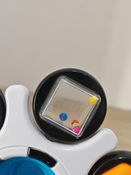 Baby einstein hračka na rozvoj zručností,