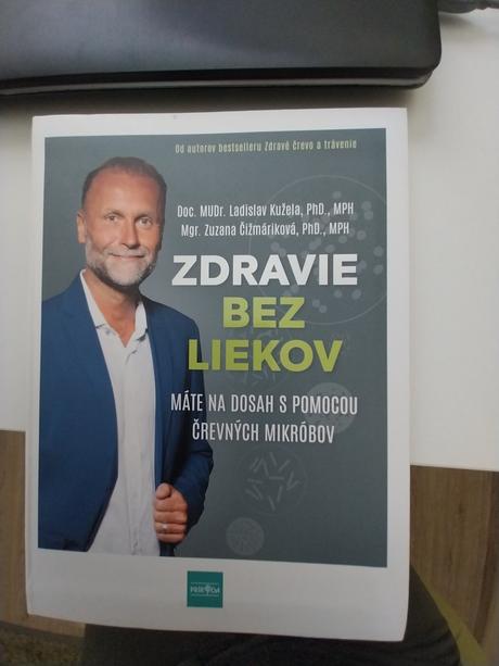 Kniha,
