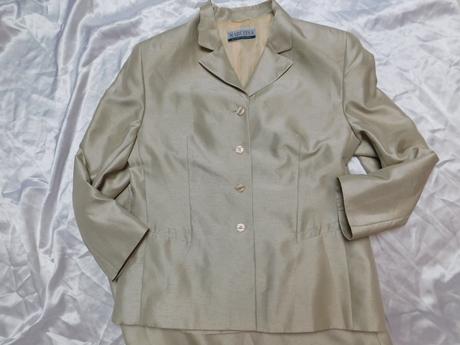 Marcona luxusny kostym 42/44, 44