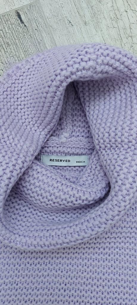 Sveter, reserved,140
