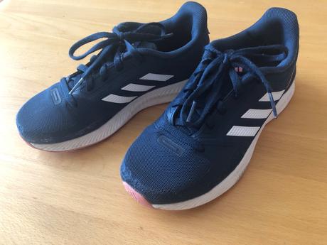 Tmavomodre tenisky s ruzovou podrazkou, adidas,34